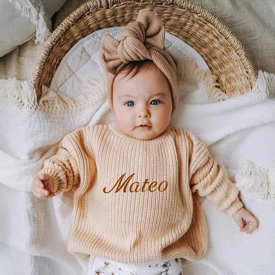 Mein Lieblingspulli – Personalisierter Baby-Strickpullover mit Namen
